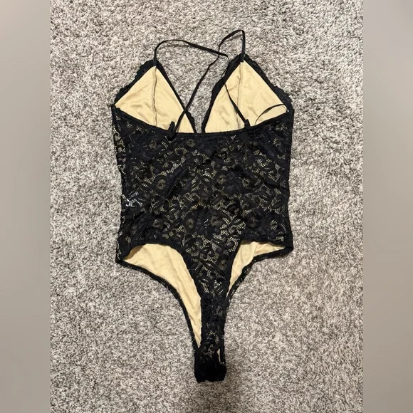 Windsor NWOT Black and Tan Lace Bodysuit size Large - Picture 2 of 3